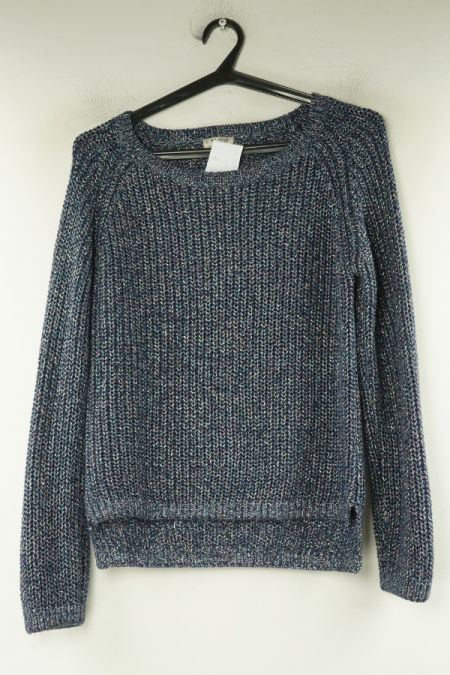 Sweter granatowy ze srebrną nitką