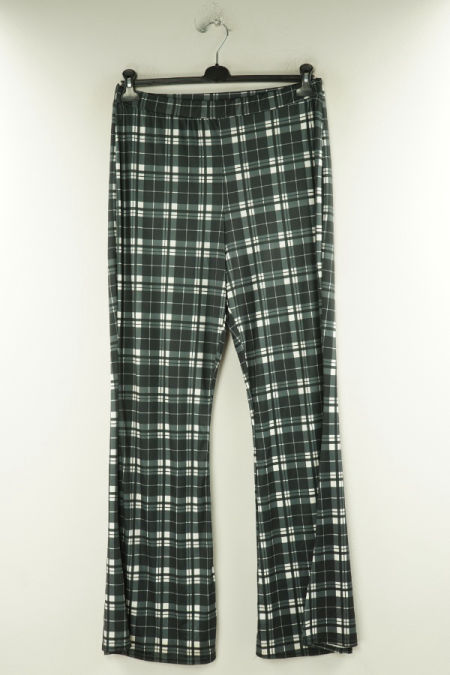 Legginsy czarne w białą kratkę