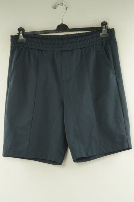 Krótkie spodenki materiałowe na gumkę