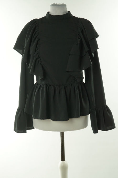 Bluzka z długim rękawem i falbanami 