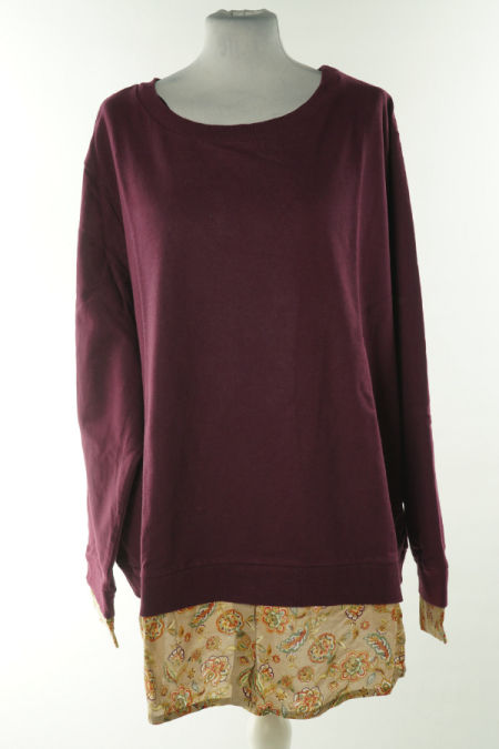 Bluza bordowa z wystającą koszula