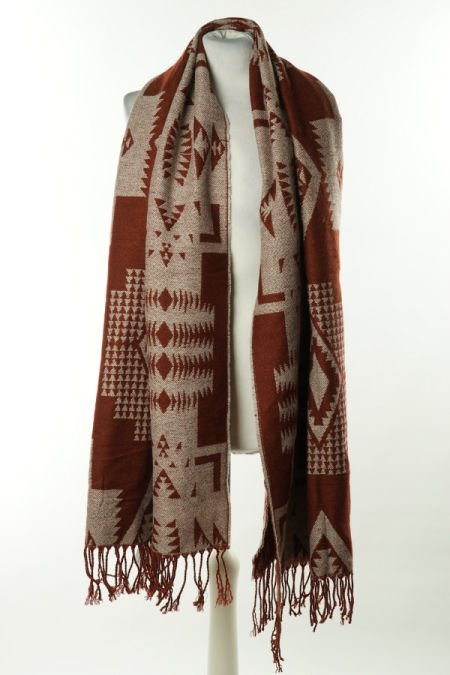 Szal brązowo-beżowy wzorzysty