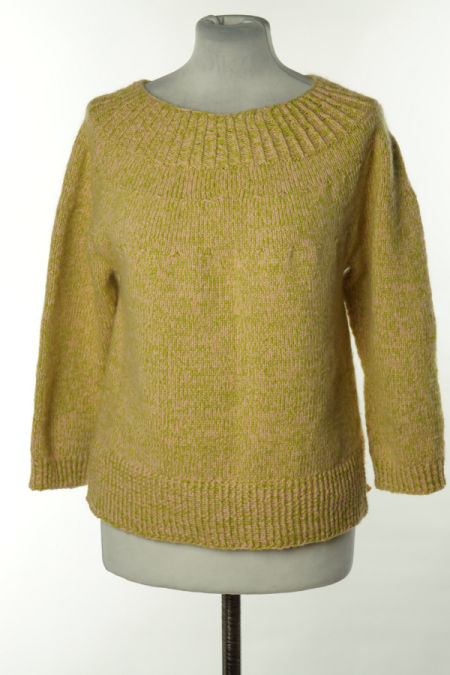 Sweter zielono-różowy