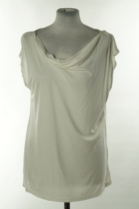 Bluzka biała z opadającym dekoltem