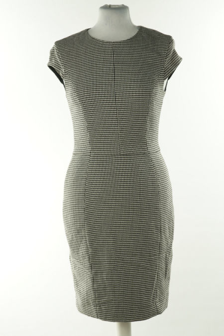 Sukienka biało-czarna w pepitkę 