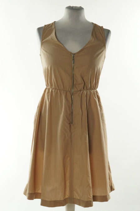 Sukienka beżowa z gumką w talii