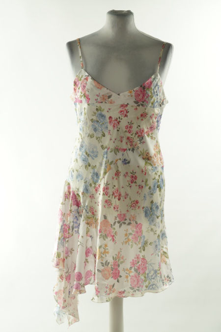 Sukienka biała w kwiaty