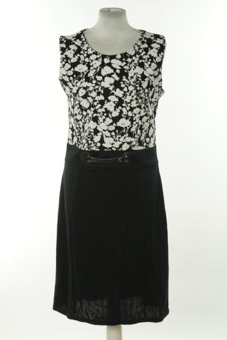 Sukienka czarna w białe kwiatki