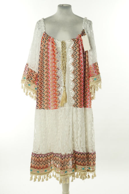 Sukienka biała wzorzysta boho