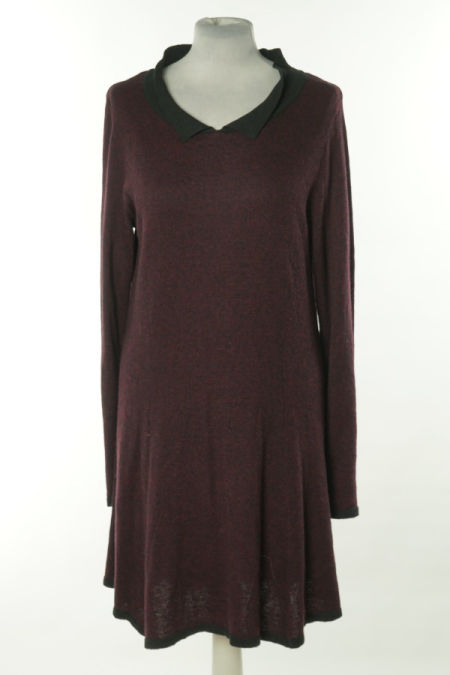 Sukienka bordowa sweterkowa z kołnierzykiem