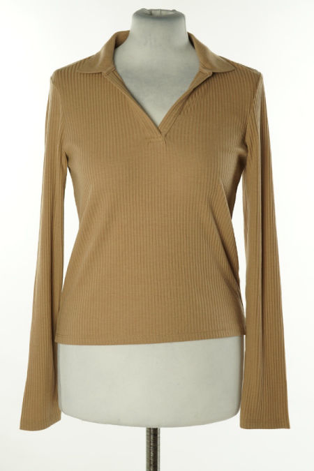 Bluzka beżowa prążkowana z kołnierzykiem