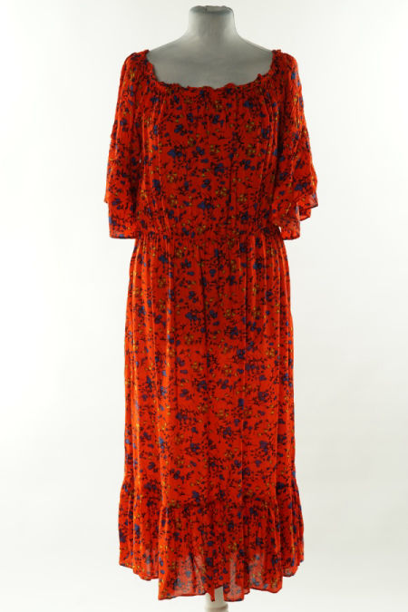 Sukienka czerwona w kwiatki