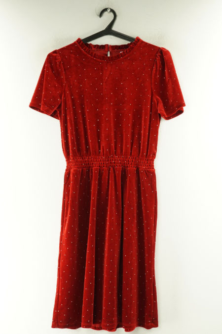 Sukienka czerwona welurowa w dżety