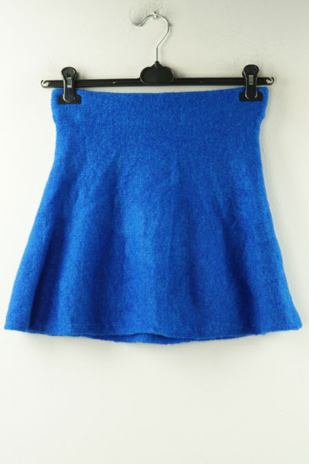 Spódnica sweterkowa niebieska, MANGO