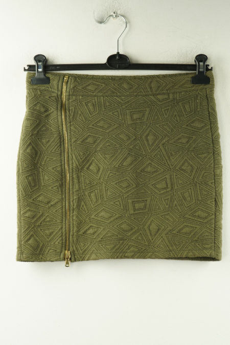 Spódnica oliwkowa z suwakiem