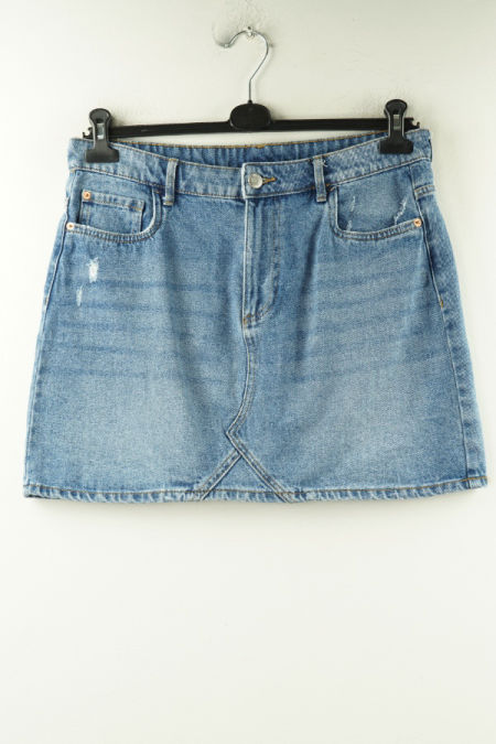 Spódnica niebieska krótka jeansowa