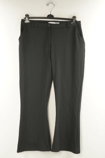 Spodnie materiaalowe czarne