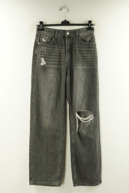 Spodnie szare z dziurami