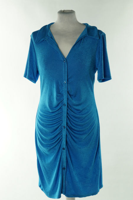 Sukienka niebieska zapinana z kołnierzykiem