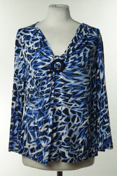 Bluzka wiskozowa niebieska z klamrą