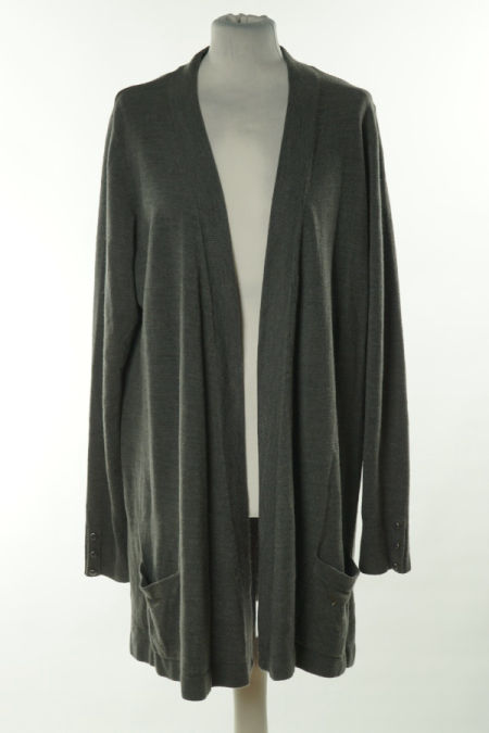 Narzutka sweterkowa szara