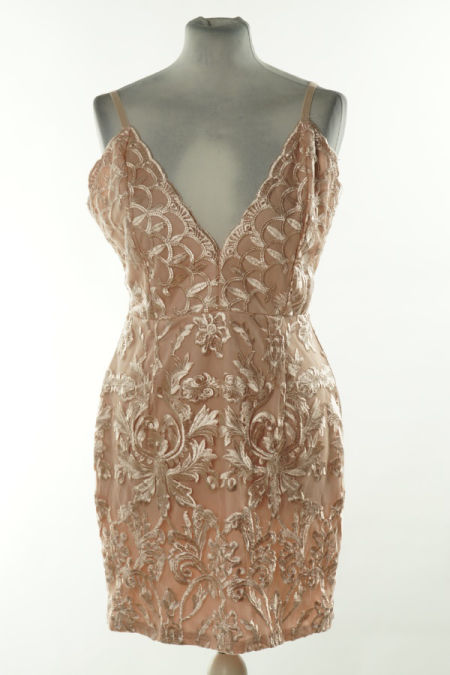 Sukienka jasnoróżowa