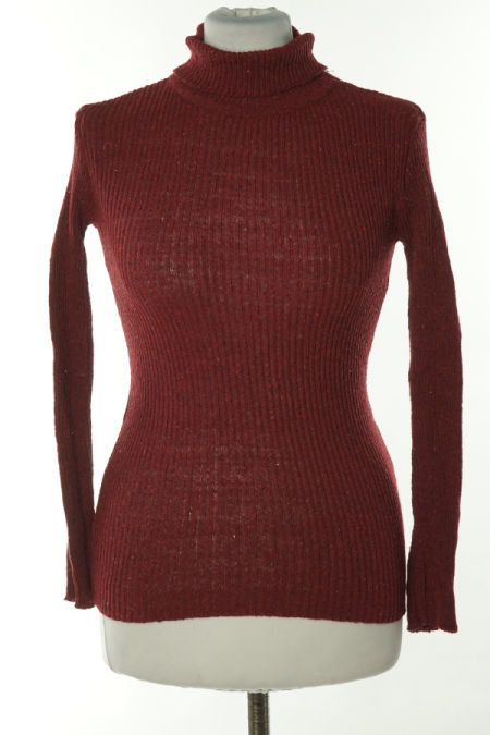 Sweter bordowy prążkowany golf