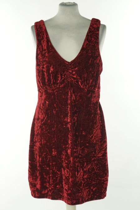 Sukienka czerwona welurowa