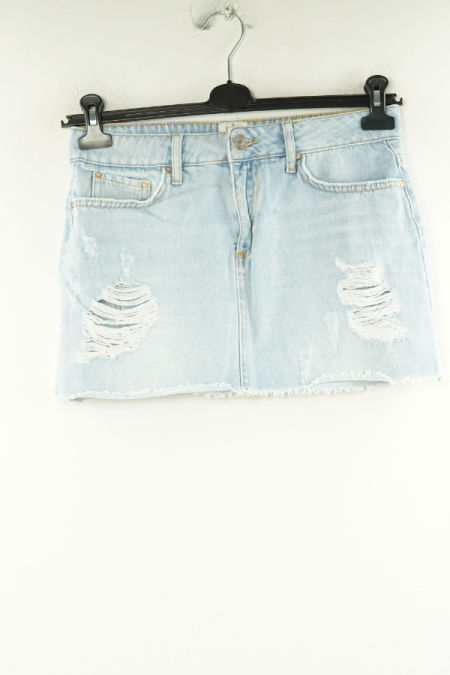 Spódnica jasnoniebieska jeansowa