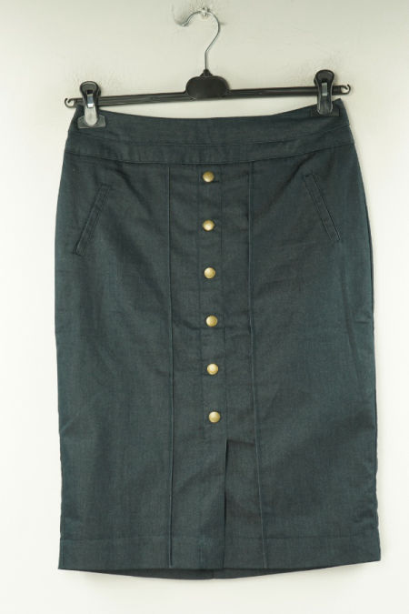 Spódnica materiałowa granatowa z guzikami