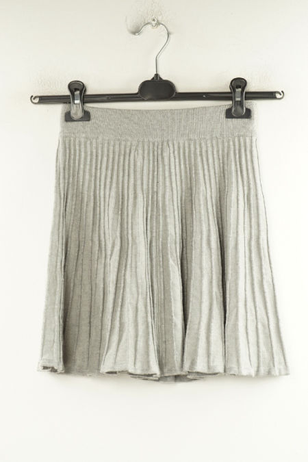 Spódnica szara sweterkowa