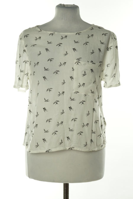 Bluzka biała w ptaki