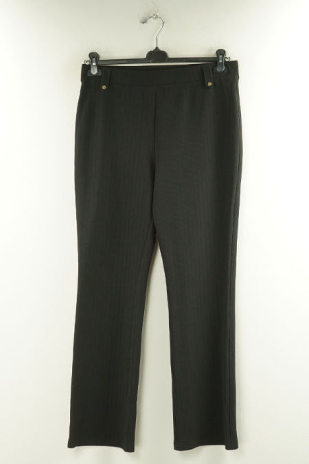 Spodnie czarne prążkowane