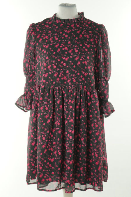 Sukienka czarna w fioletowe kwiatki