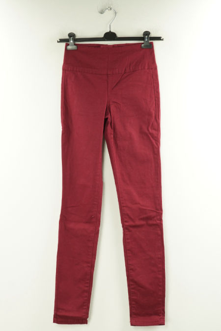 Spodnie bordowe jeansowe