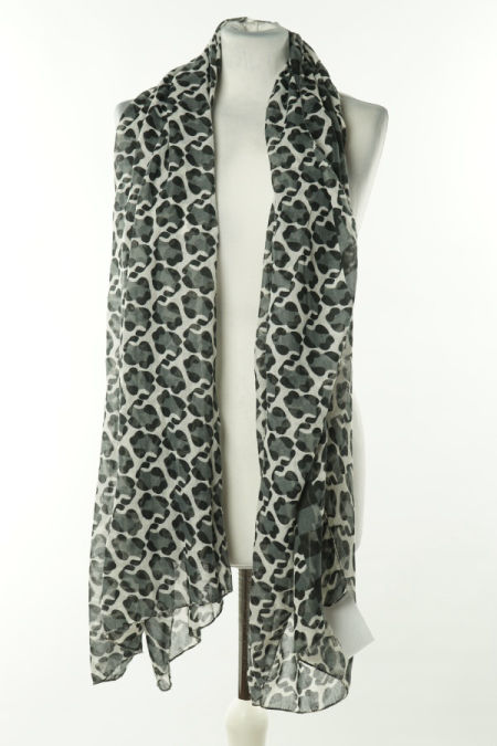 Szalik szary w cętki