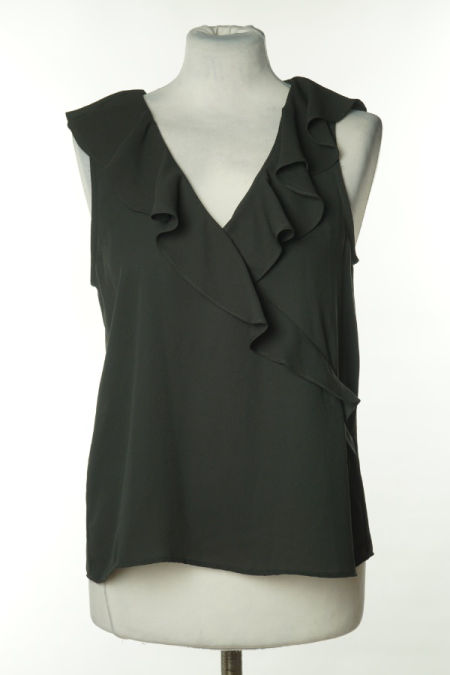 Bluzka czarna z falbaną