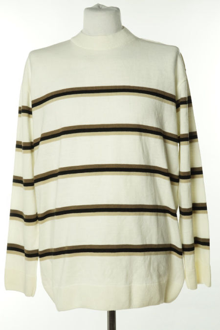 Sweter kremowy w paski