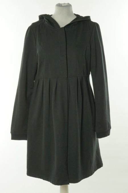 Sukienka czarna  zkapturem