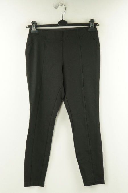 Spodnie czarne dresowe z gumką w pasie