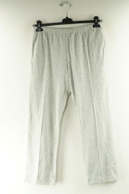 Spodnie szare dresowe z przeszyciami
