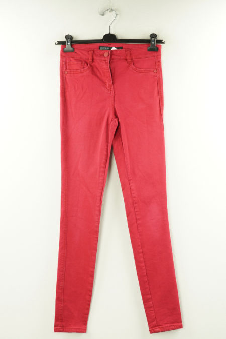 Spodnie fuksjowe jeansowe